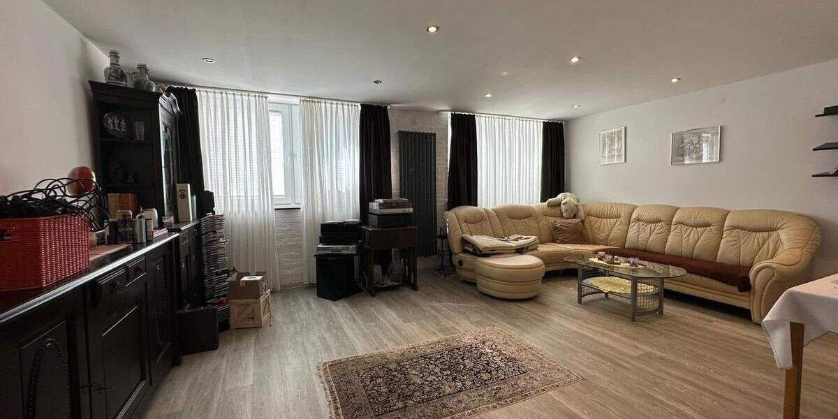 Gewerbeobjekt Detmold Pivitsheide - 9 Zimmer, 500.000&euro; | Angebot:25536244