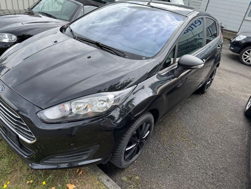 Ford Fiesta 76.000 km 7.999 € Herzebrock 33442