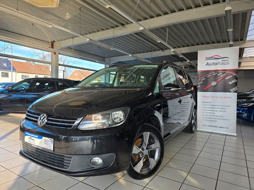 VW Touran 208.000 km 8.600 € Gütersloh 33332