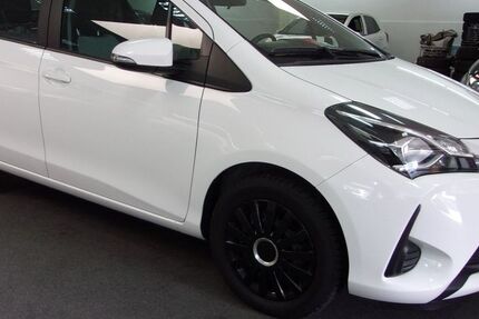 Toyota Yaris 70.000 km 11.990 € Herford 32051