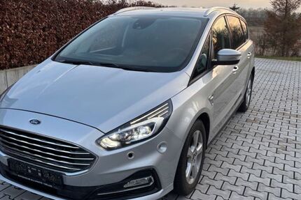 Ford S-Max 79.000 km 13.500 &euro; Delbrück 33129