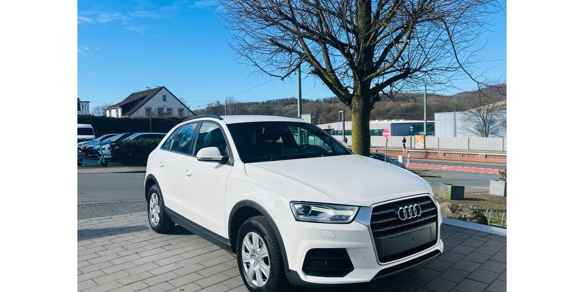 Audi Q3 117.000 km 13.900 &euro; Bielefeld 33647