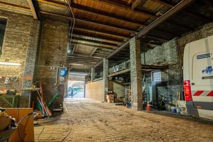 Lager- Gewerbehalle mit Büro & Sozialräumen – 360 m² zimmer