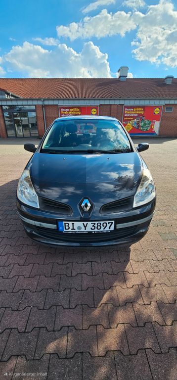 Renault Clio 230.946 km 1.750 € Herford 32051