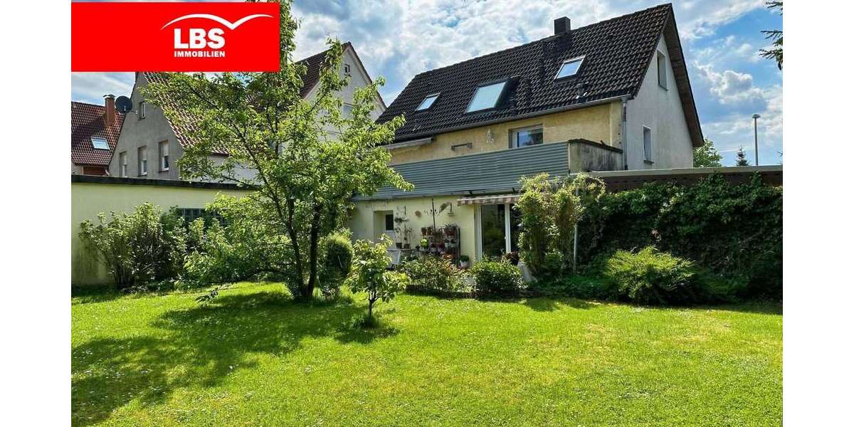 Haus zum Kaufen in Detmold 332.500 € 185 m² 8 zimmer