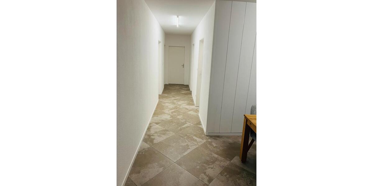 Etagenwohnung Delbrück - 3 Zimmer, 115 m&sup2;, 850&euro; | Angebot:25718226