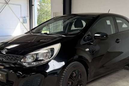 Kia Rio 130.500 km 4.990 &euro; Bielefeld 33649