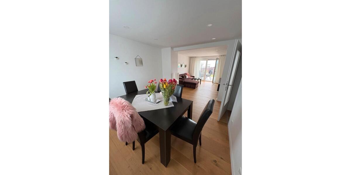 Reihenhaus Bielefeld Schildesche - 6 Zimmer, 110 m&sup2;, 400.000&euro; | Angebot:26116279