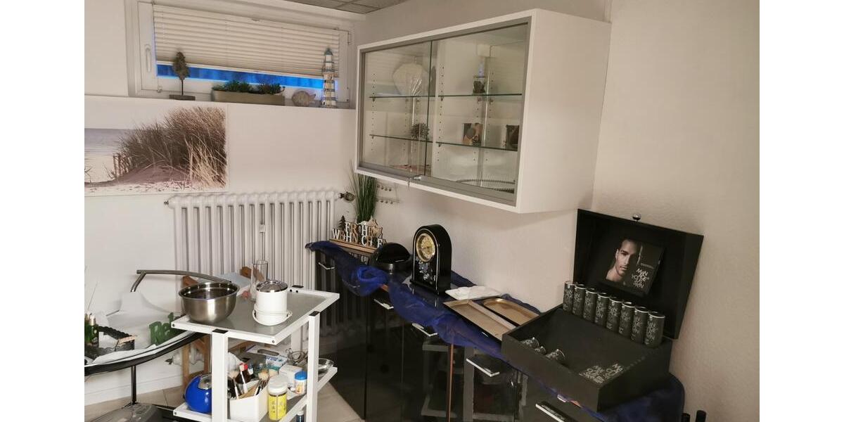 Kosmetikstudio in super Lage (Bad Salzuflen) inklv. Ausstattung zimmer