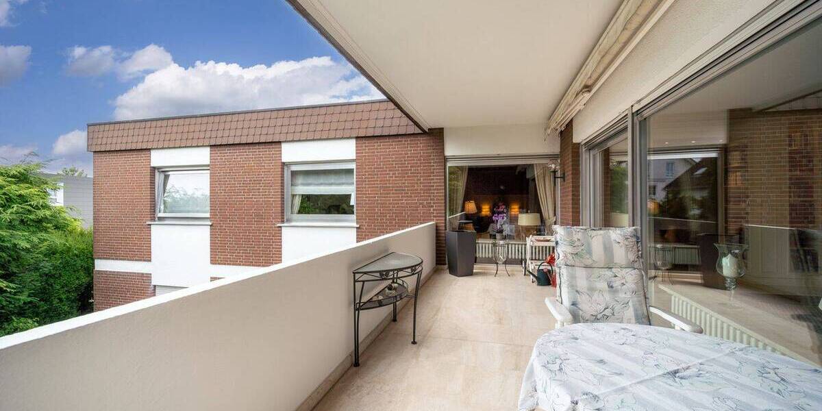 Bielefeld-Brackwede: sehr gepflegtes EFH | beliebt am Südhang | ca. 203 m² | 6,5 Zimmer | Garage 6 zimmer