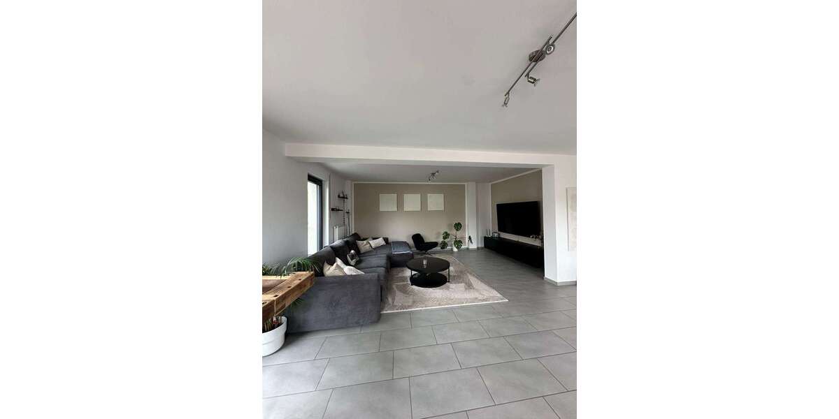Etagenwohnung Gütersloh Isselhorst - 2 Zimmer, 111 m&sup2;, 1.300&euro; | Angebot:26954924
