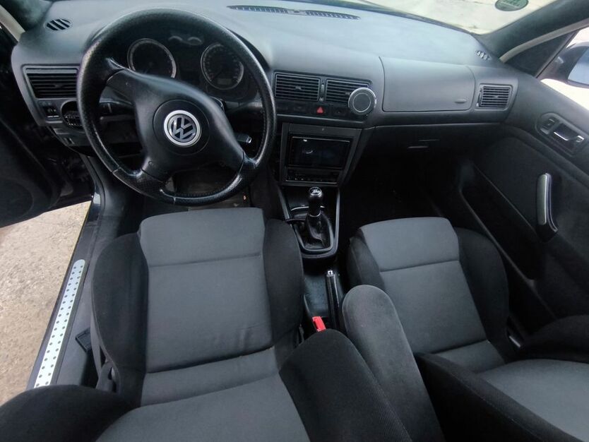 VW Golf 320.000 km 700 € Kalletal 32689