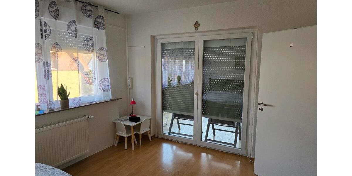 Etagenwohnung Vlotho - 5 Zimmer, 143 m&sup2;, 900&euro; | Angebot:25981093