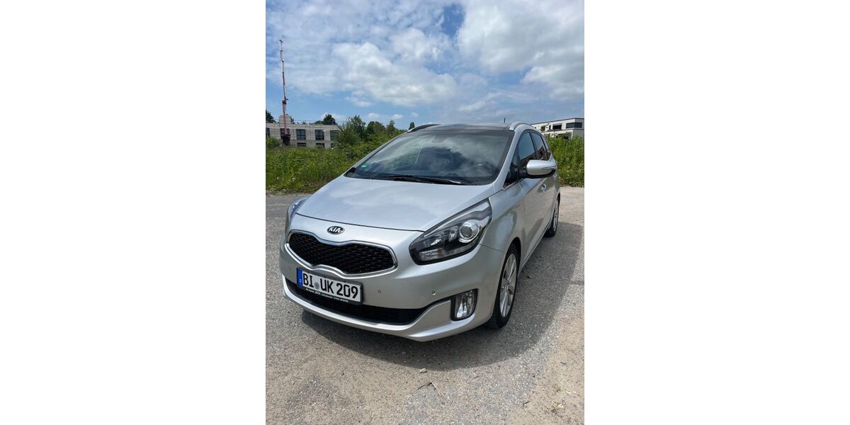 Kia Carens 152.000 km 8.200 &euro; Bielefeld 33609
