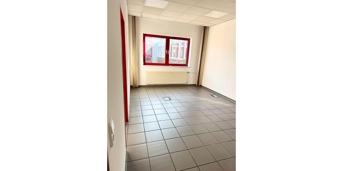 Gewerbeobjekt Leopoldshöhe - 585&euro; | Angebot:20315992