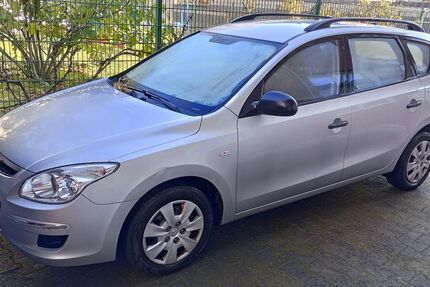 Hyundai i30 175.815 km 3.050 € Harsewinkel 33428