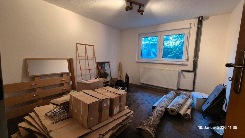 Idyllische Haushälfte, Erdgeschoß, Keller, Terasse, Garten 2 zimmer