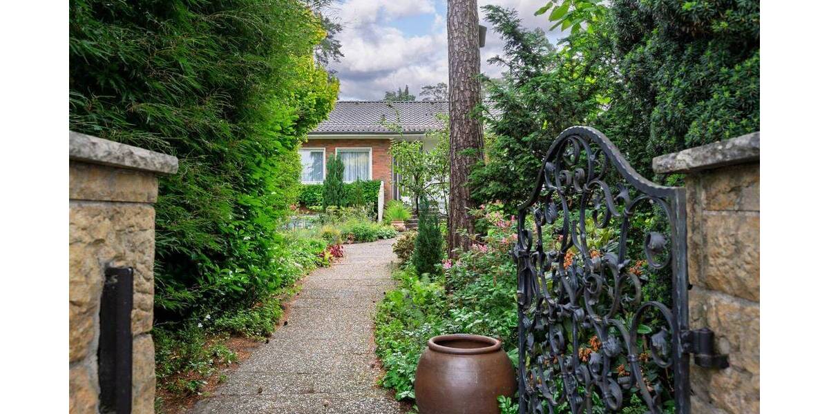 Einfamilienhaus Bielefeld Senne - 8 Zimmer, 293 m&sup2;, 699.000&euro; | Angebot:26501302