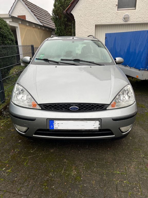 Ford Focus 113.000 km 1.799 € Bielefeld 33604