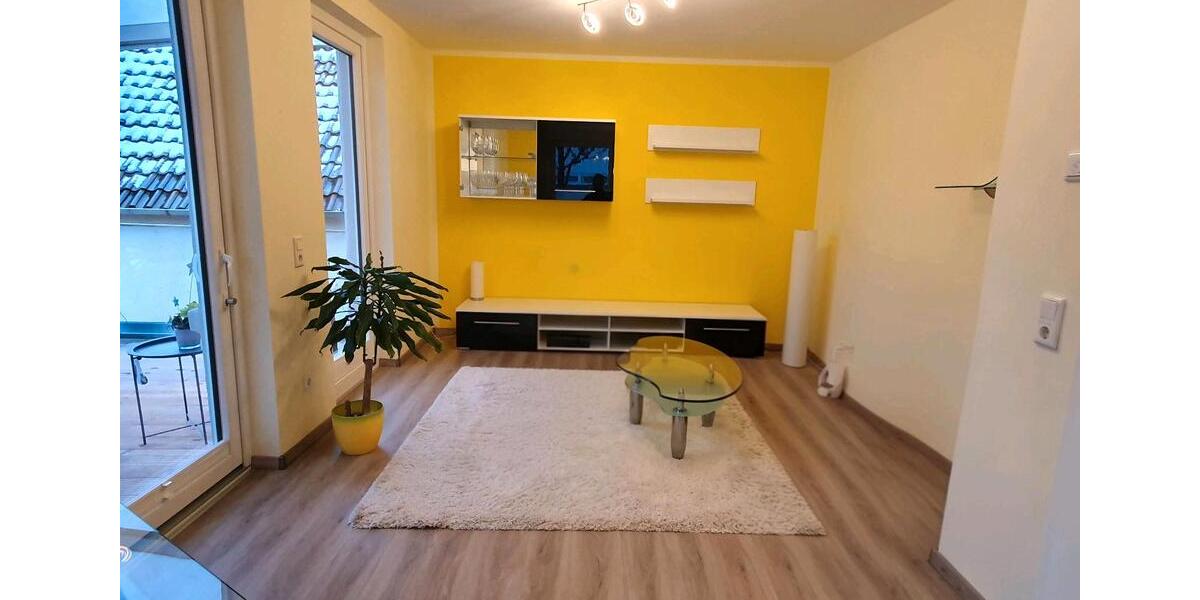 Hochparterre Detmold Hiddesen - 2 Zimmer, 64 m&sup2;, 665&euro; | Angebot:26049779