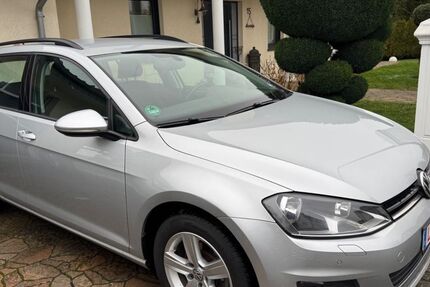 VW Golf 150.000 km 10.591 &euro; Lemgo 32657