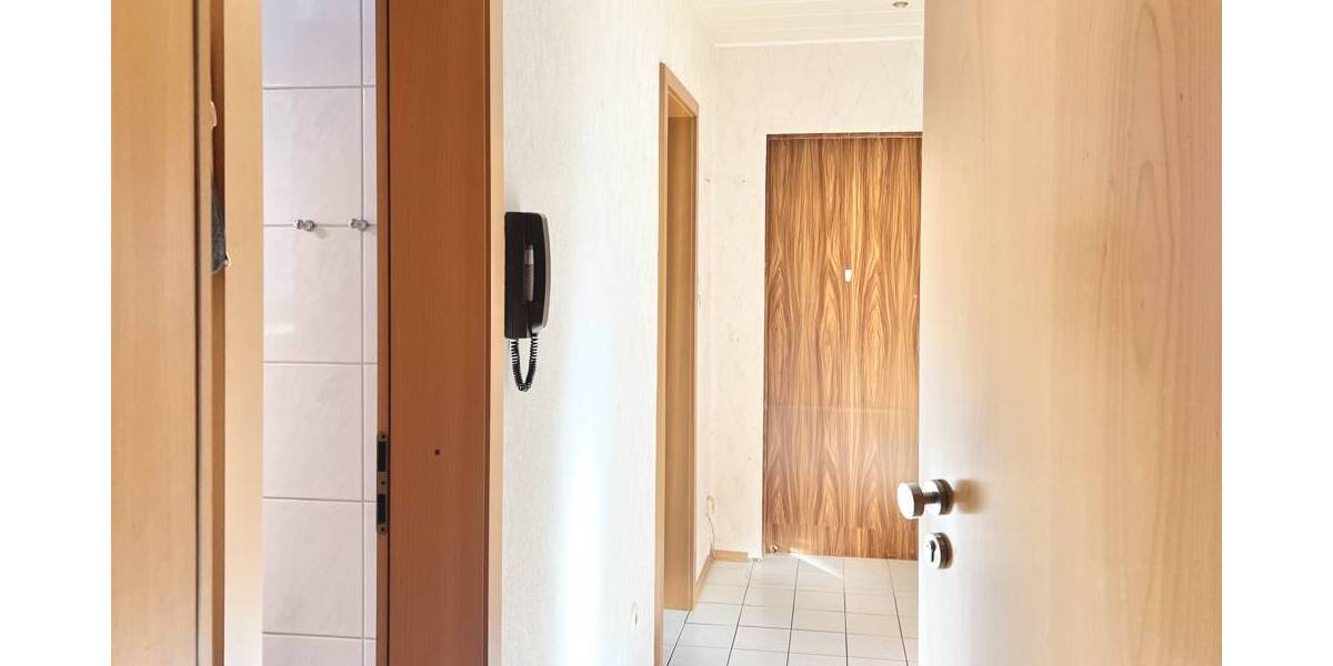 Mehrfamilienhaus, Wohnhaus Detmold Spork-Eichholz - 5 Zimmer, 144 m&sup2;, 229.000&euro; | Angebot:26276580