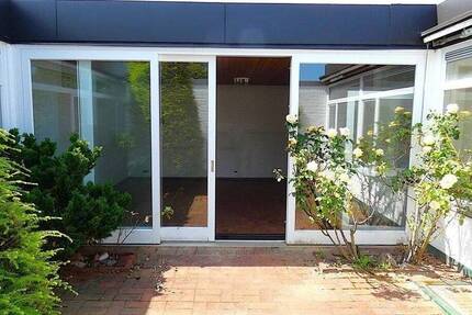 Bungalow mit Atrium, kleinem Garten und Freisitz nähe der Universität 6 zimmer