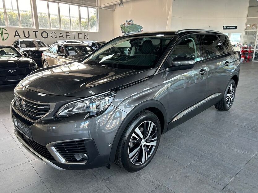 Peugeot 5008 79.000 km 21.950 € Paderborn 33106