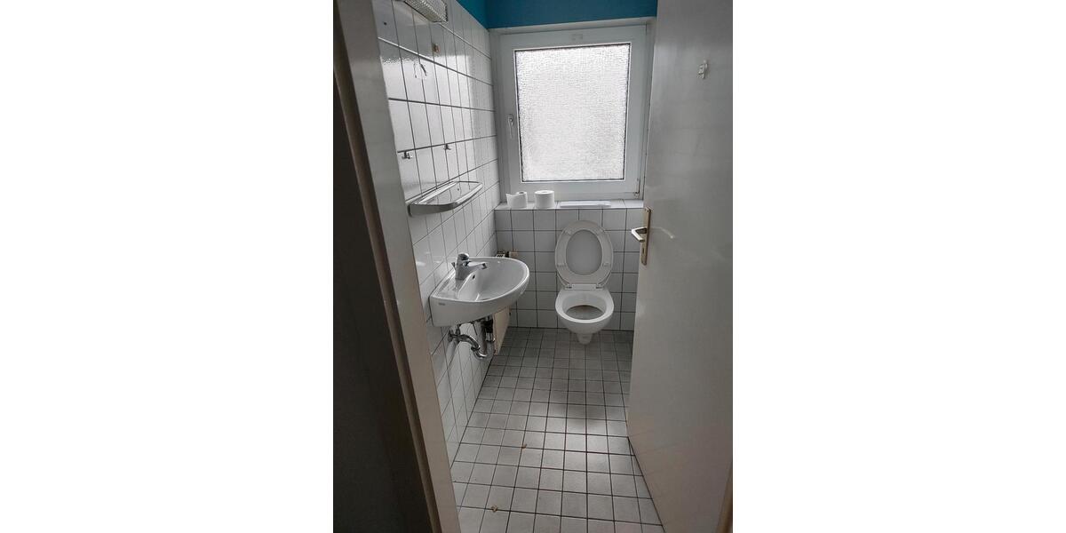 Dachgeschoßwohnung Werther (Westfahlen) - 5 Zimmer, 140 m&sup2;, 1.530&euro; | Angebot:25638842