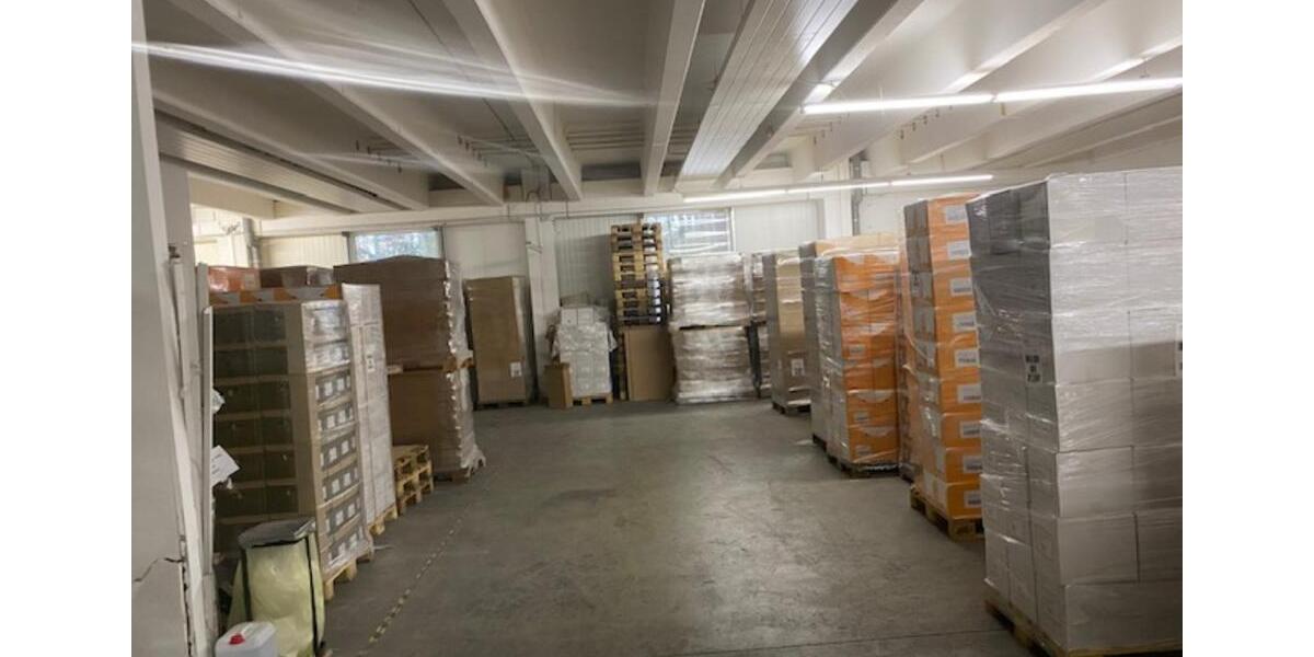 Gewerbehalle 300 qm zimmer