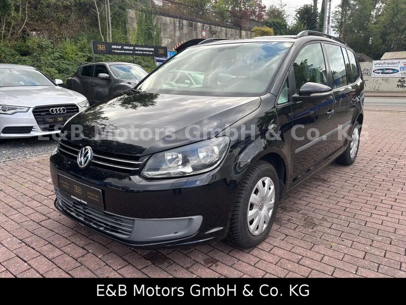 VW Touran 207.000 km 5.500 € Bielefeld 33609