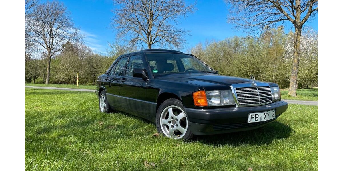 Mercedes-Benz 190 178.000 km 7.900 &euro; Salzkotten 33154