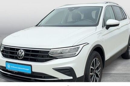 VW Tiguan 38.200 km 29.490 &euro; Bünde 32257