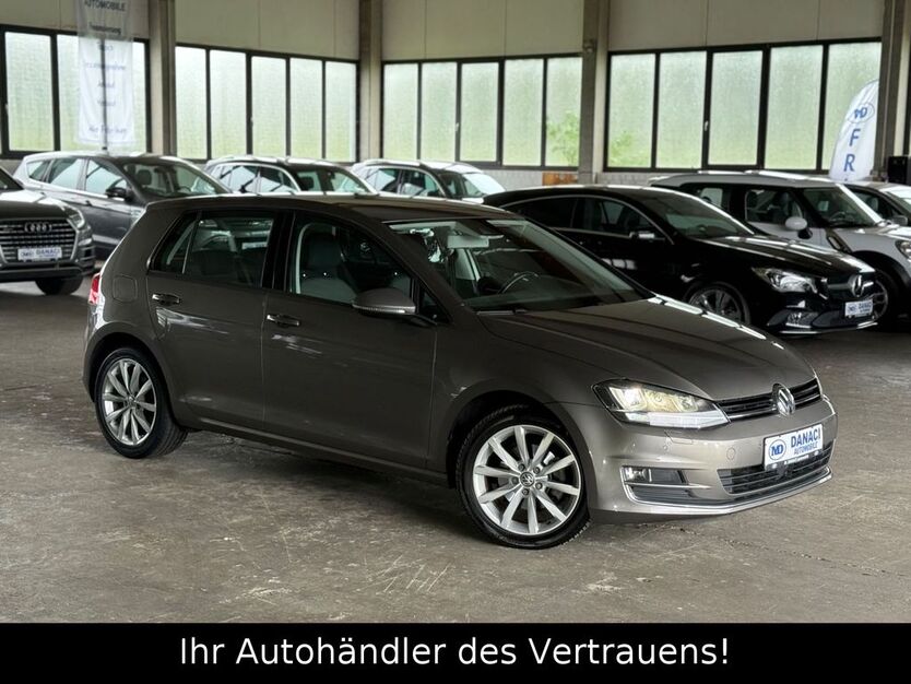 VW Golf 112.500 km 15.599 € Oelde 59302