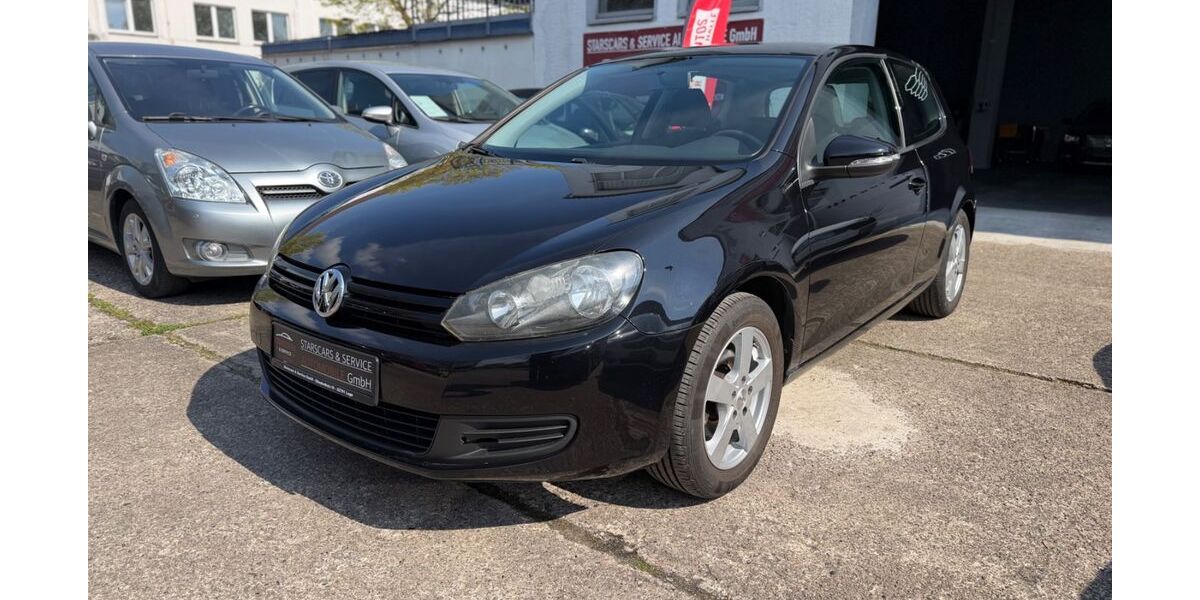 VW Golf 99.000 km 5.750 &euro; Lage 32791