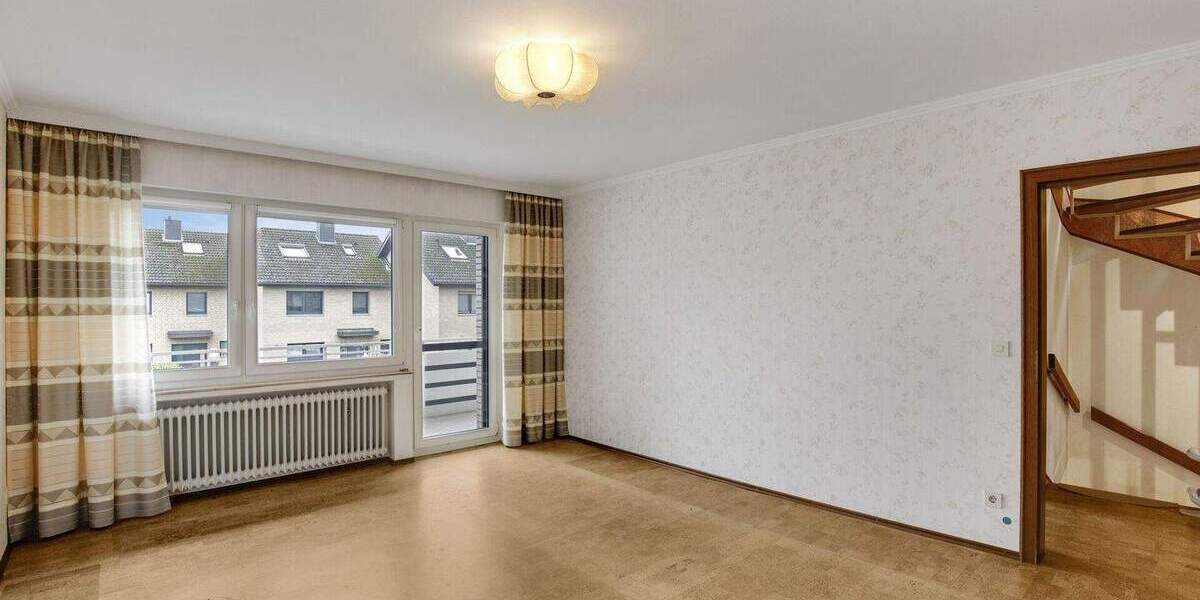 Reihenmittelhaus Bielefeld Sennestadt - 5 Zimmer, 108 m&sup2;, 330.000&euro; | Angebot:24779442