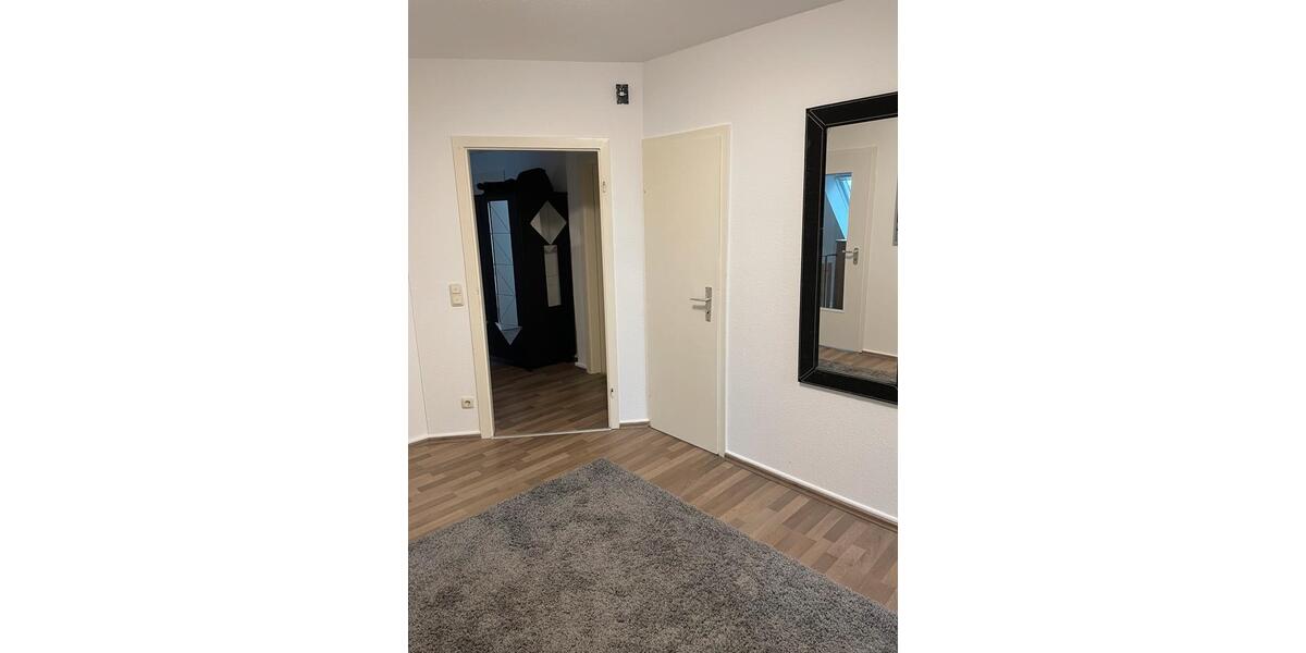 Dachgeschoßwohnung Bielefeld Gadderbaum - 2.5 Zimmer, 55 m&sup2;, 800&euro; | Angebot:26506422