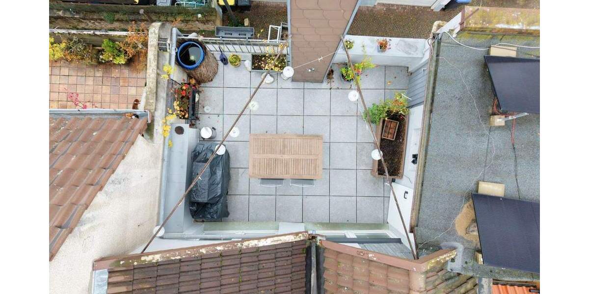 Mehrfamilienhaus, Wohnhaus Bad Salzuflen Innenstadt - 9 Zimmer, 207 m&sup2;, 319.000&euro; | Angebot:25686370