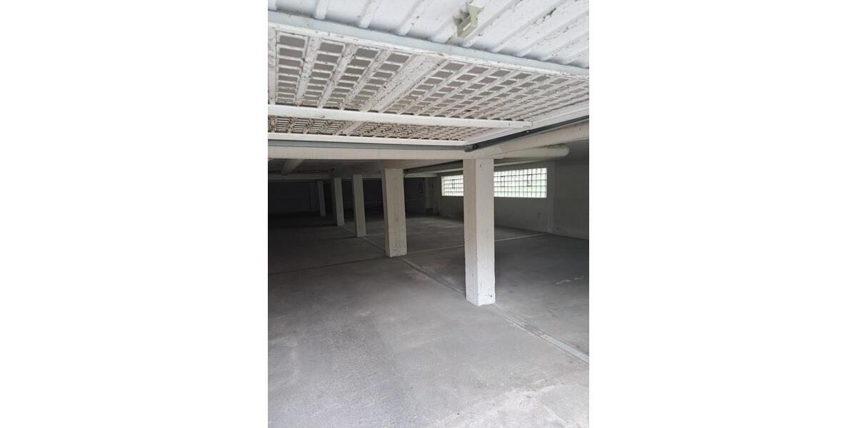 Garagen / Stellplätze Bad Salzuflen Biemsen-Ahmsen - 300&euro; | Angebot:26009032