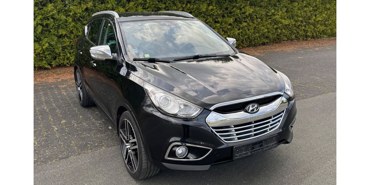 Hyundai TUCSON 84.400 km 9.000 &euro; Detmold 32760