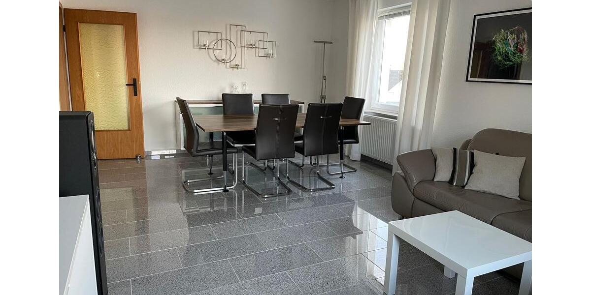 Etagenwohnung Herford - 4 Zimmer, 120 m&sup2;, 960&euro; | Angebot:26397826