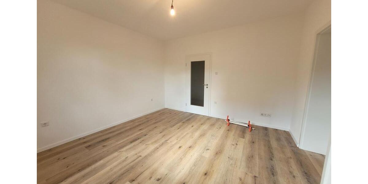Erdgeschoßwohnung Bielefeld Heepen - 3 Zimmer, 90 m&sup2;, 856&euro; | Angebot:25933001