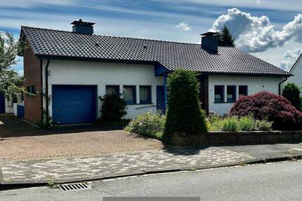 Haus Lage - 7 Zimmer, 208 m&sup2;, 339.000&euro; | Angebot:26881737