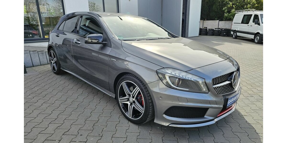 Mercedes-Benz A 250 AMG Sportpaket Alcantara RFK NAVI 2.HAND 58.120 km 21.990 &euro; Löhne 32584