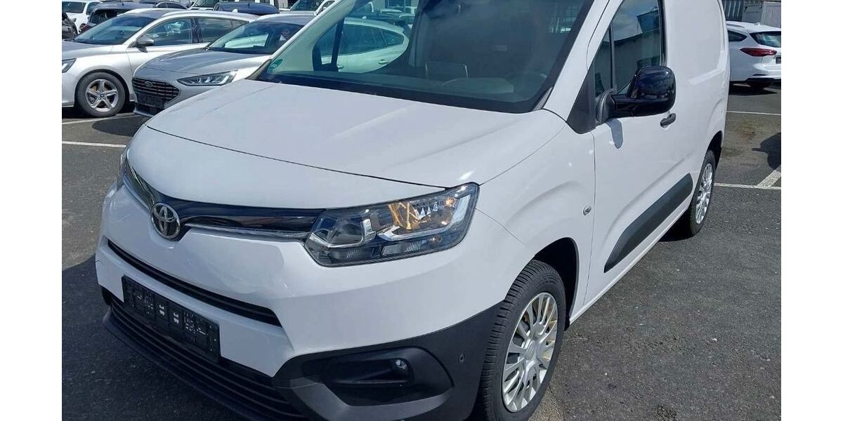 Toyota Proace City 87.000 km 14.800 &euro; Werther 33824