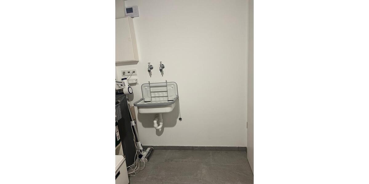 Lichtdurchflutet, modern und mit besonderem Wohlfühlfaktor 2 zimmer