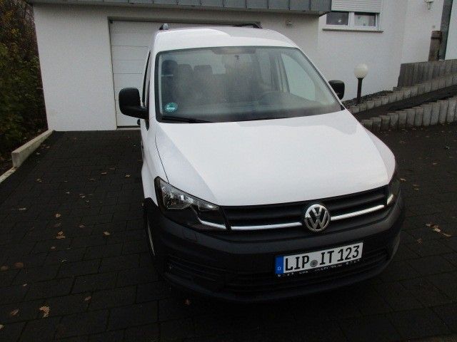 VW Caddy 140.000 km 10.750 &euro; Lemgo 32657