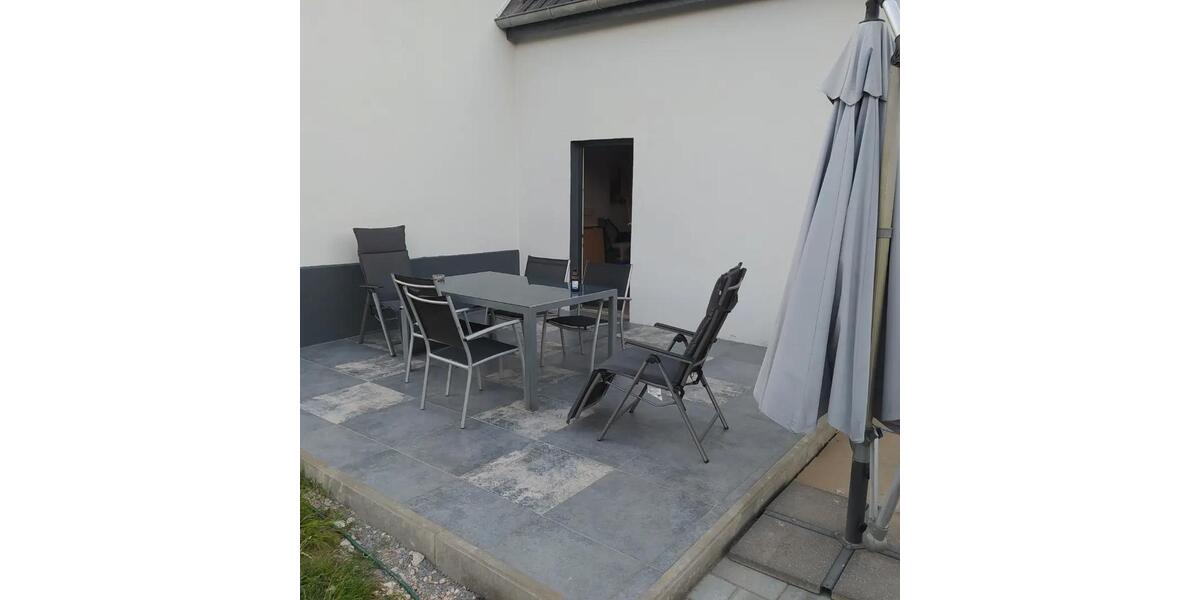 Einfamilienhaus Lage - 5.5 Zimmer, 185 m&sup2;, 399.000&euro; | Angebot:27083388