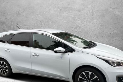 Kia ceed / Ceed 118.000 km 8.999 &euro; Detmold 32758