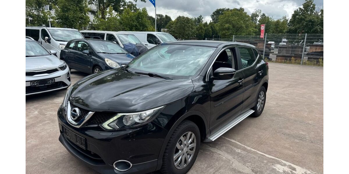 Nissan Qashqai 195.000 km 6.900 &euro; Detmold 32758
